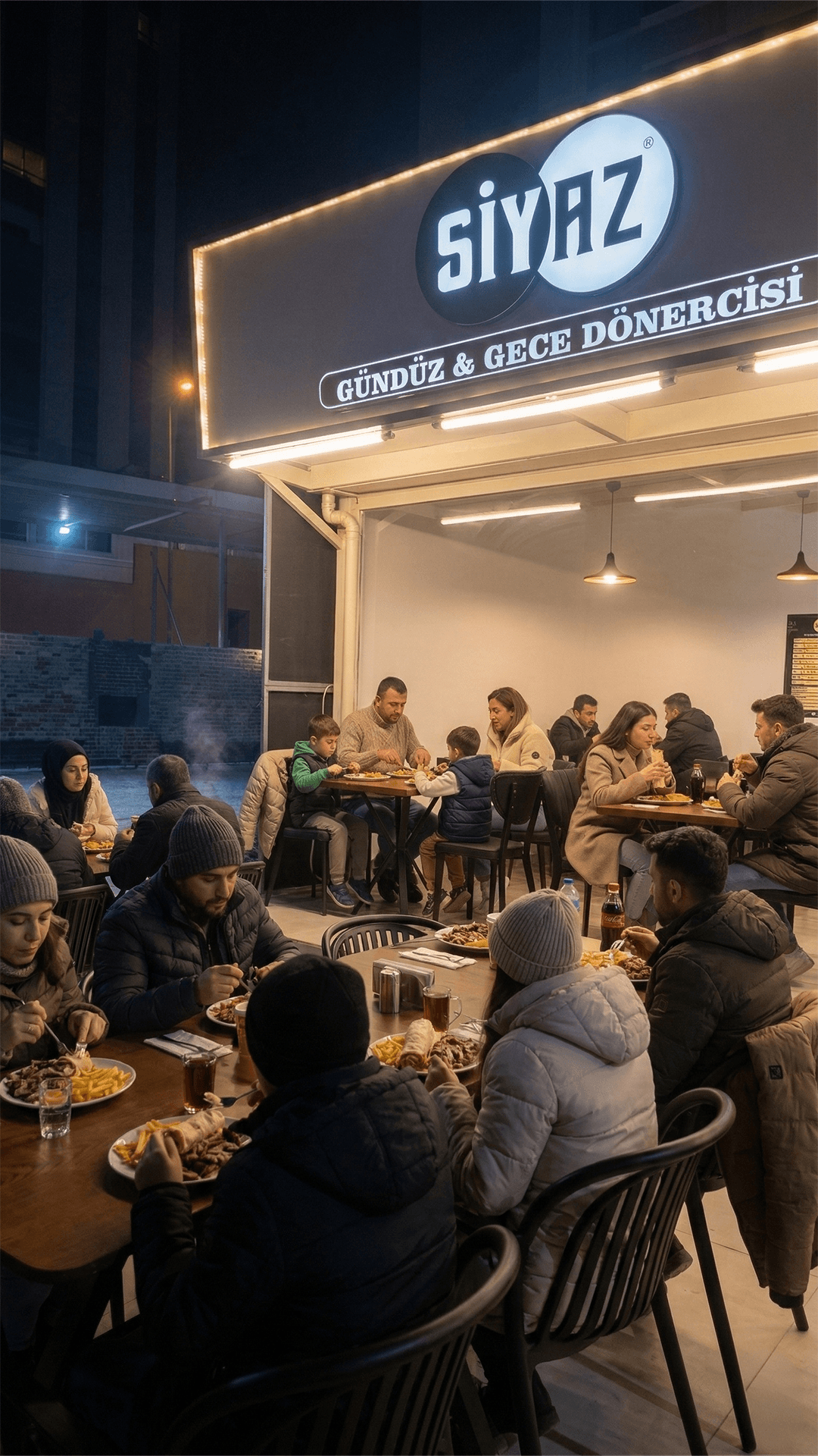 Siyaz Döner Esenyurt mekan dış görüntü — gece dolu masalar